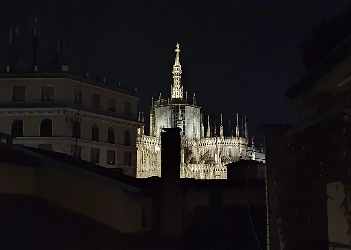 View Luxury Duomo * Milan